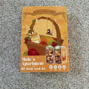 Mole's Apartment DIY Book Nook Kit